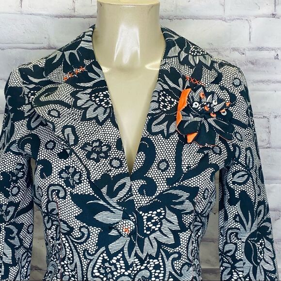 Yoana Baraschi Blazer with orange flower lapel  size 4 - Picture 4 of 6